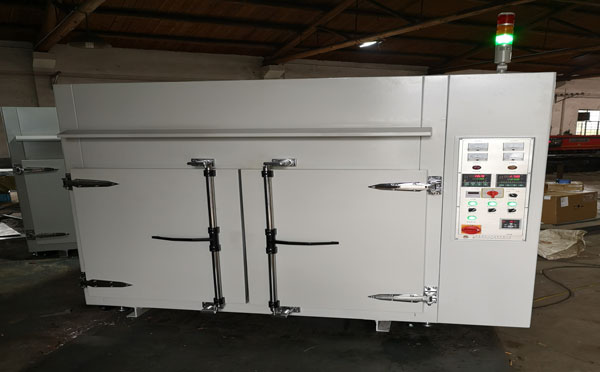 工业烘箱设备使用时应注意什么？