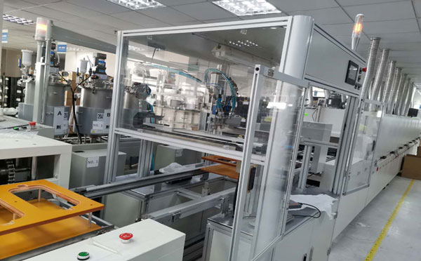 大型工业烤箱设备有着什么样的制作标准